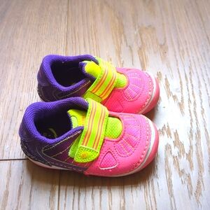 Stride Rite Size 5 Baby Toddler Shoes Sneakers